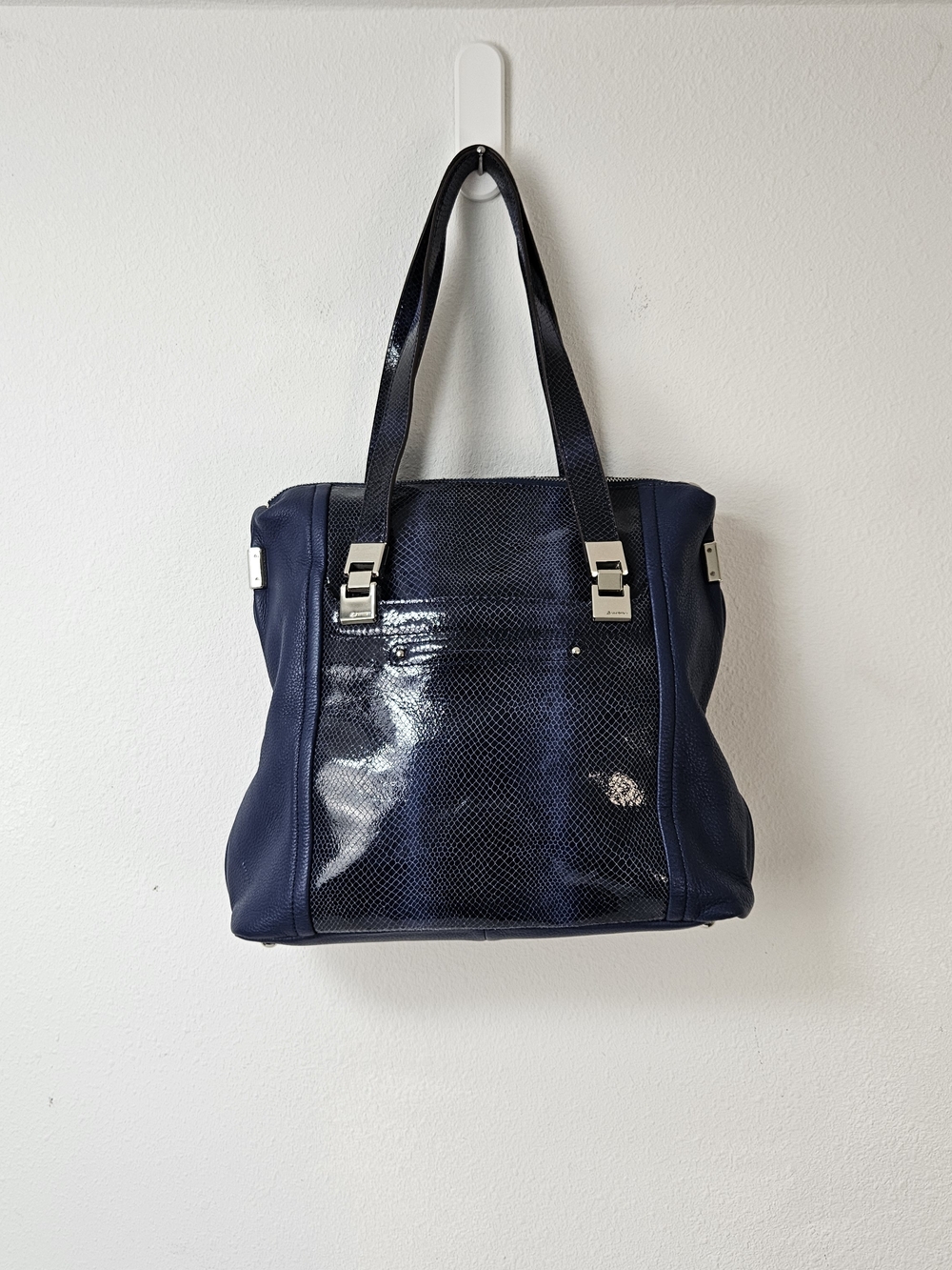 B MAKOWSKY Blue Pebble Leather and Snakeskin Embossed Leather Shoulder Bag